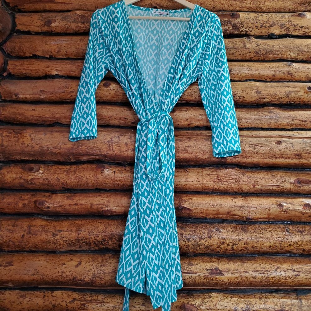 JustFab Large 3/4 Sleeve Teal and White Wrap Dress